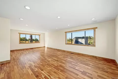 Living - 1820 Elevado Rd, Vista, CA 92084 photo 5 of 6