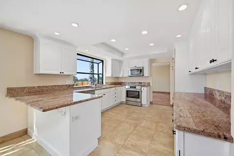 Kitchen - 1820 Elevado Rd, Vista, CA 92084 photo 1 of 4