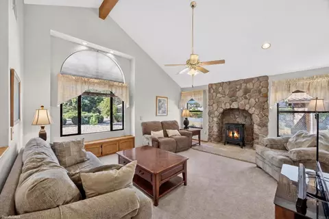 Living - 23543 Oriente Way, Ramona, CA 92065 photo 1 of 3