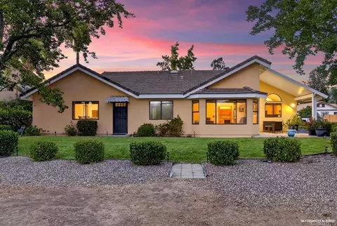 Exterior - 23543 Oriente Way, Ramona, CA 92065 photo 2 of 16