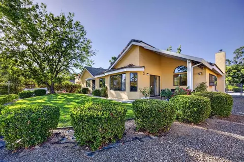 Exterior - 23543 Oriente Way, Ramona, CA 92065 photo 13 of 16