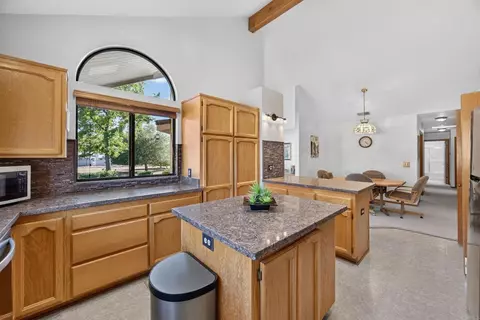 Kitchen - 23543 Oriente Way, Ramona, CA 92065 photo 2 of 3