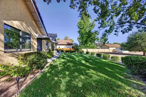 Exterior - 23543 Oriente Way, Ramona, CA 92065 photo 16 of 16