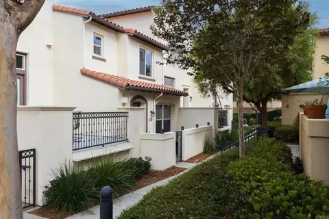 Exterior - 1714 Fairlead Ave, Carlsbad, CA 92011 photo 5 of 7