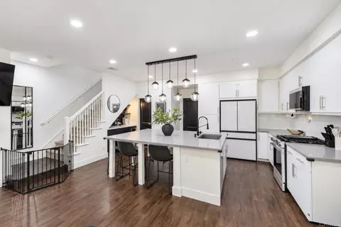 Kitchen - 1714 Fairlead Ave, Carlsbad, CA 92011 photo 1 of 3