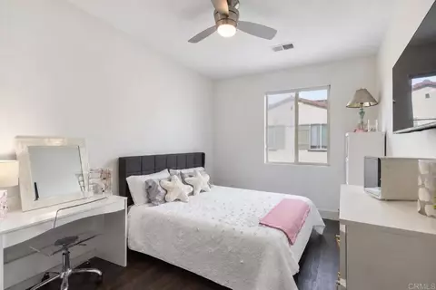 Bedroom - 1714 Fairlead Ave, Carlsbad, CA 92011 photo 3 of 3
