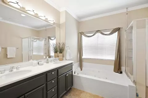 Bath - 5186 Cobalt Way, Oceanside, CA 92057 photo 1 of 4