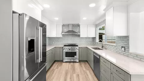 Kitchen - 13553 Carriage Rd, Poway, CA 92064 photo 2 of 6