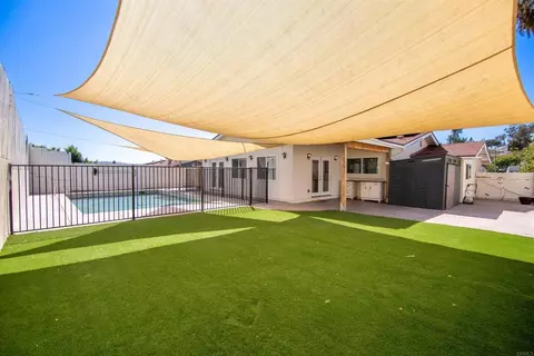 Exterior - 13553 Carriage Rd, Poway, CA 92064 photo 4 of 7