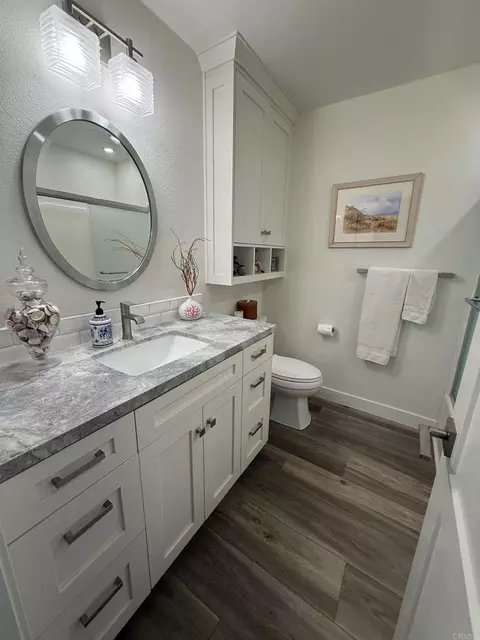 Bath - 4548 Cape Cod Cir, Carlsbad, CA 92010 photo 3 of 4