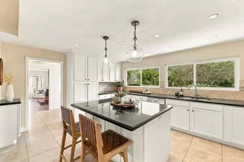 Kitchen - 919 Valley Dr, Vista, CA 92084 photo 2 of 4