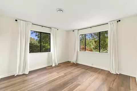 Bedroom - 919 Valley Dr, Vista, CA 92084 photo 4 of 7