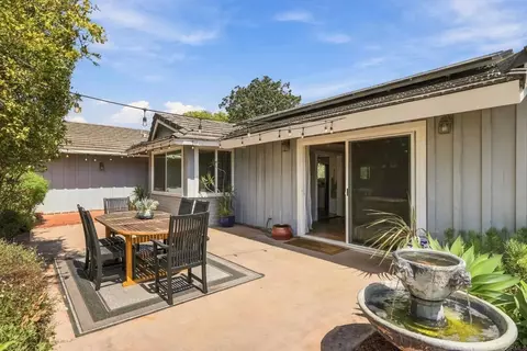 Exterior - 919 Valley Dr, Vista, CA 92084 photo 9 of 19