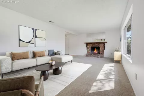 Living - 310 Elbrook Dr, Fallbrook, CA 92028 photo 1 of 7