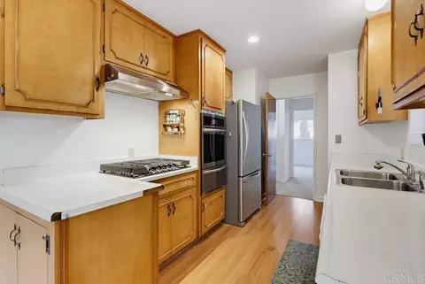 Kitchen - 310 Elbrook Dr, Fallbrook, CA 92028 photo 2 of 3
