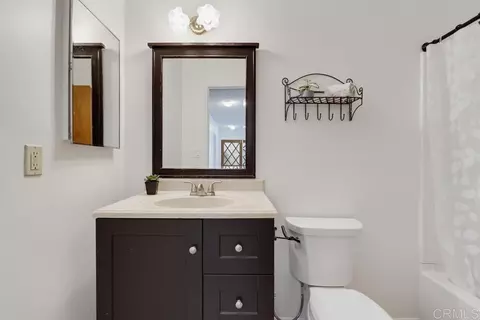 Bath - 310 Elbrook Dr, Fallbrook, CA 92028 photo 1 of 3