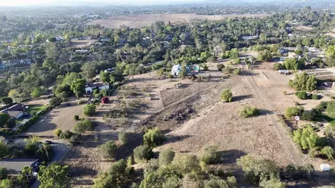 View/Area - 1701 Acacia Ln, Fallbrook, CA 92028 photo 9 of 9