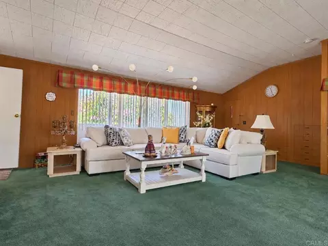 Living - 1701 Acacia Ln, Fallbrook, CA 92028 photo 6 of 10