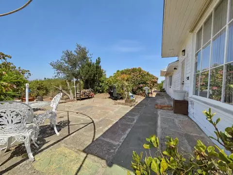 Exterior - 1701 Acacia Ln, Fallbrook, CA 92028 photo 8 of 10