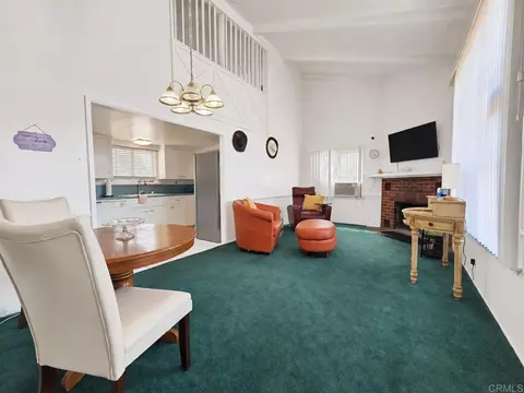 Living - 1701 Acacia Ln, Fallbrook, CA 92028 photo 2 of 10