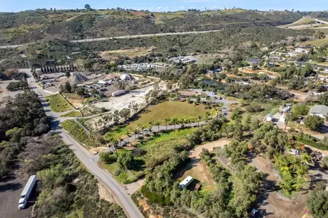 8530 Nelson Way, Escondido, CA 92026 photo 3