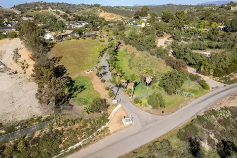 8530 Nelson Way, Escondido, CA 92026 photo 6