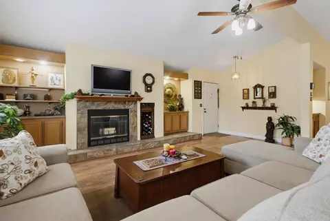 Living - 3522 Turquoise Ln, Oceanside, CA 92056 photo 1 of 2
