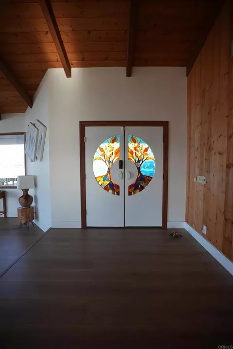 Entry Way - 3730 Silverleaf Ln, Vista, CA 92084 photo 3 of 6
