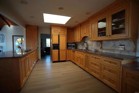 Kitchen - 3730 Silverleaf Ln, Vista, CA 92084 photo 11 of 12