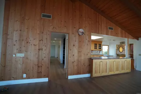 Entry Way - 3730 Silverleaf Ln, Vista, CA 92084 photo 6 of 6