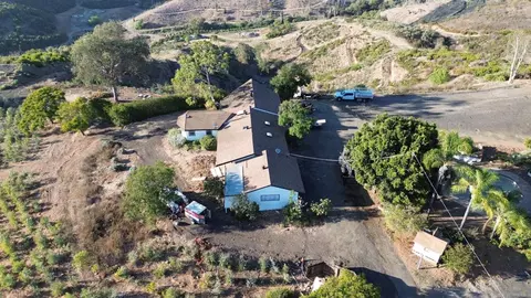 View/Area - 3730 Silverleaf Ln, Vista, CA 92084 photo 2 of 3