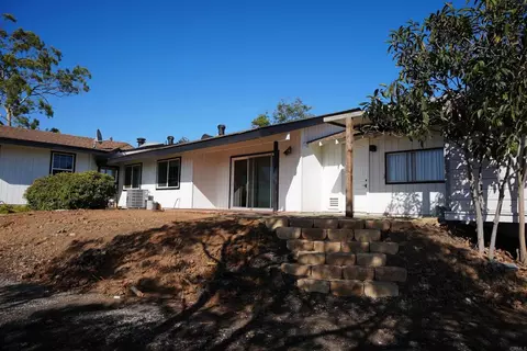 Exterior - 3730 Silverleaf Ln, Vista, CA 92084 photo 10 of 12