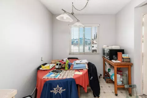 Dining - 219 Gloxina St, Encinitas, CA 92024 photo 1 of 2