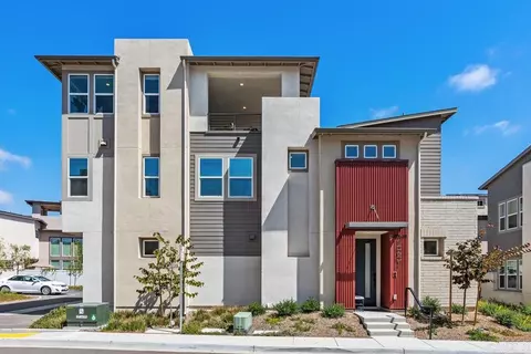10601 Senua Ct, San Diego, CA 92126