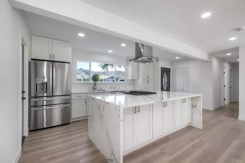 Kitchen - 14562 Kennebunk St, Poway, CA 92064 photo 3 of 5