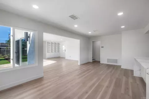Living - 14562 Kennebunk St, Poway, CA 92064 photo 1 of 9