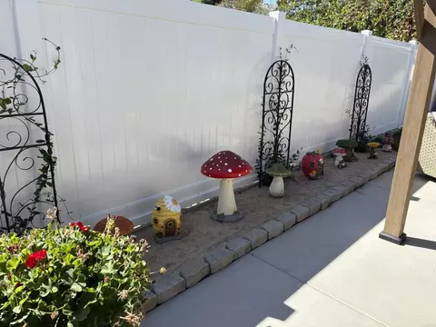 Exterior - 946 Rose, Vista, CA 92083 photo 4 of 11