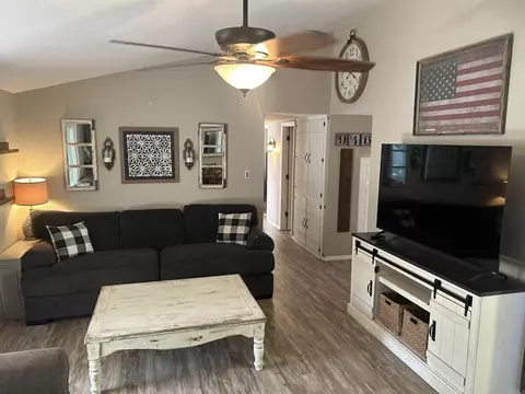 Living - 946 Rose, Vista, CA 92083 photo 2 of 2