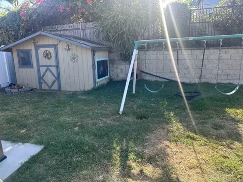 Exterior - 946 Rose, Vista, CA 92083 photo 6 of 11