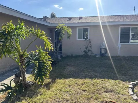 Exterior - 946 Rose, Vista, CA 92083 photo 2 of 11