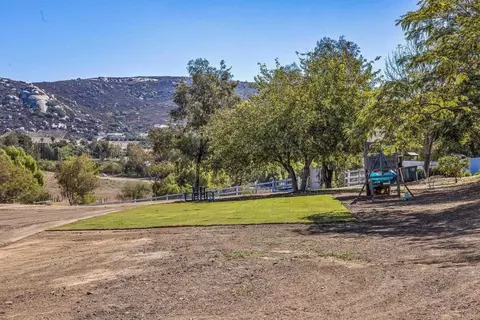 Exterior - 563 Pile St, Ramona, CA 92065 photo 10 of 13