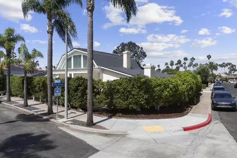 Exterior - 350 Mesa Way, La Jolla, CA 92037 photo 8 of 8