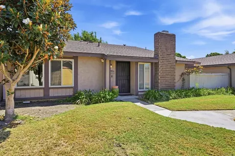 Exterior - 554 Fruit Tree Way, Oceanside, CA 92058 photo 3 of 9