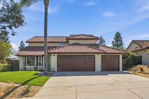 Exterior - 1433 El Cielo Ln, Escondido, CA 92026 photo 1 of 7