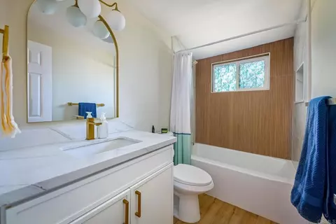 Bath - 719 La Presa Ave, Spring Valley, CA 91977 photo 1 of 2
