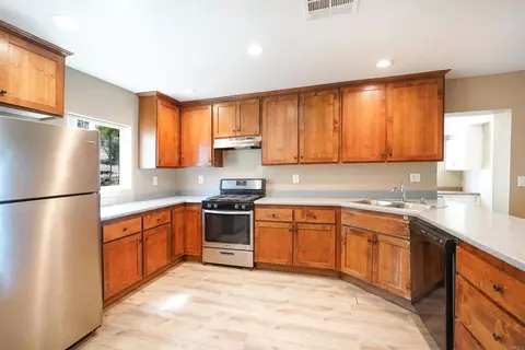 Kitchen - 1698 Griffith Rd, Ramona, CA 92065 photo 1 of 3
