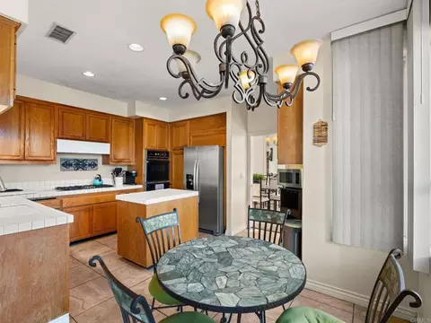 Kitchen - 980 Cookie Ln, Fallbrook, CA 92028 photo 5 of 5