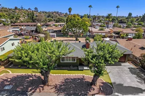 View/Area - 351 E 10th Ave, Escondido, CA 92025 photo 3 of 4