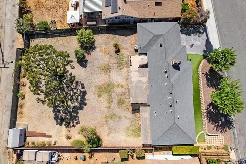 View/Area - 351 E 10th Ave, Escondido, CA 92025 photo 1 of 4