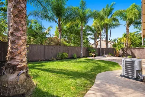 Exterior - 1009 Longfellow Ct, Oceanside, CA 92057 photo 4 of 8